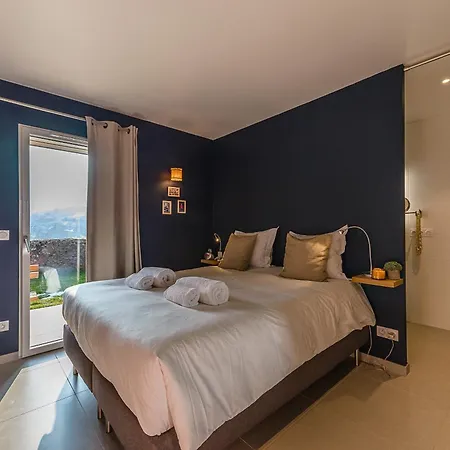 Prestige - Maison Avec Piscine Et Vue Unique Sur Les Montagnes Saint-Jorioz